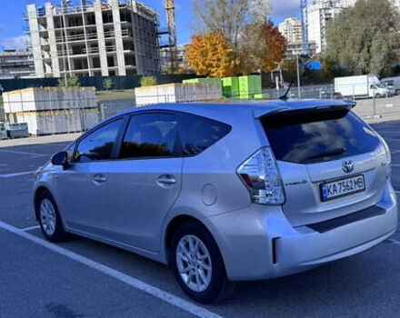 Серый Тойота Приус, объемом двигателя 1.8 л и пробегом 162 тыс. км за 15200 $, фото 10 на Automoto.ua