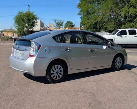 Сірий Тойота Пріус, об'ємом двигуна 1.8 л та пробігом 87 тис. км за 10800 $, фото 3 на Automoto.ua