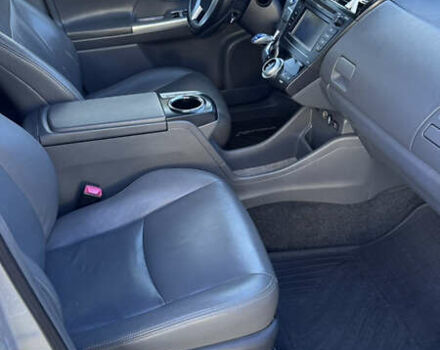 Серый Тойота Приус, объемом двигателя 1.8 л и пробегом 162 тыс. км за 15200 $, фото 16 на Automoto.ua