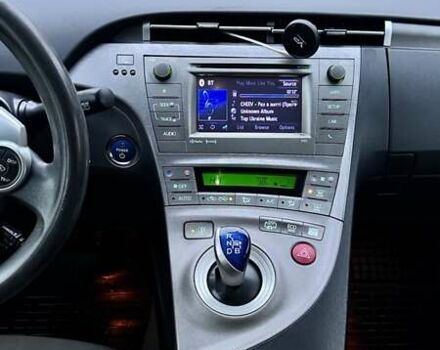 Серый Тойота Приус, объемом двигателя 1.8 л и пробегом 346 тыс. км за 11900 $, фото 4 на Automoto.ua