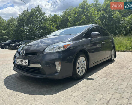 Серый Тойота Приус, объемом двигателя 1.8 л и пробегом 197 тыс. км за 11900 $, фото 1 на Automoto.ua