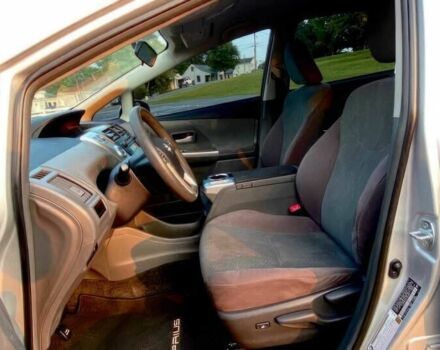 Серый Тойота Приус, объемом двигателя 1.8 л и пробегом 85 тыс. км за 9900 $, фото 8 на Automoto.ua