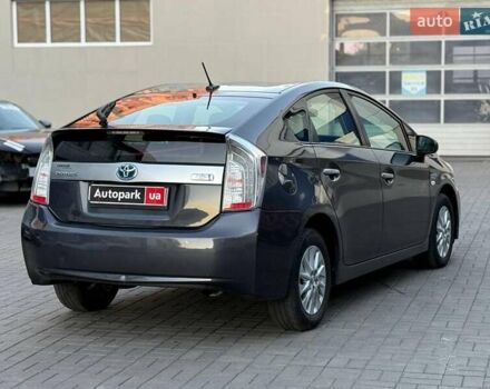 Серый Тойота Приус, объемом двигателя 1.8 л и пробегом 186 тыс. км за 11490 $, фото 8 на Automoto.ua