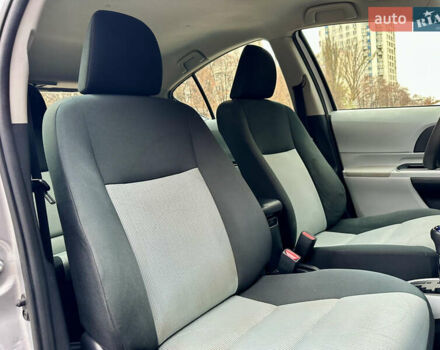 Серый Тойота Приус, объемом двигателя 1.5 л и пробегом 228 тыс. км за 12490 $, фото 35 на Automoto.ua