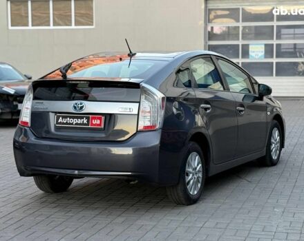 Тойота Приус 2014 в Одессе на Automoto.ua Серый Тойота Приус, объемом двигателя 1.8 л и пробегом 186 тыс. км за 11490 $, фото 8 на Automoto.ua