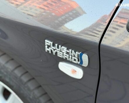 Тойота Приус 2014 в Одессе на Automoto.ua Серый Тойота Приус, объемом двигателя 1.8 л и пробегом 186 тыс. км за 11490 $, фото 4 на Automoto.ua