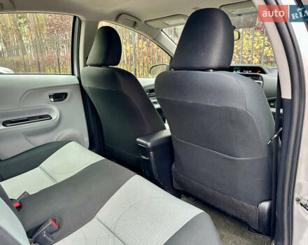 Серый Тойота Приус, объемом двигателя 1.5 л и пробегом 228 тыс. км за 12490 $, фото 32 на Automoto.ua