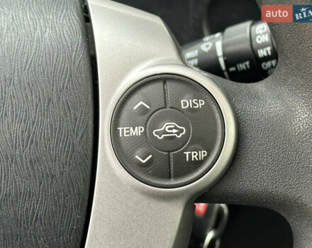 Серый Тойота Приус, объемом двигателя 1.5 л и пробегом 228 тыс. км за 12490 $, фото 46 на Automoto.ua