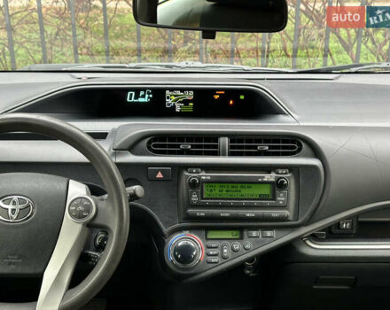 Сірий Тойота Пріус, об'ємом двигуна 1.5 л та пробігом 228 тис. км за 11490 $, фото 41 на Automoto.ua