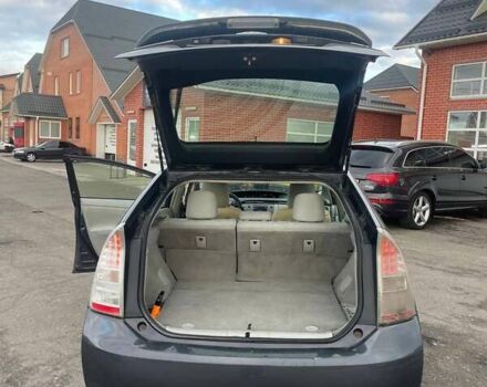 Тойота Приус 2014 в Вишневом на Automoto.ua Серый Тойота Приус, объемом двигателя 1.8 л и пробегом 305 тыс. км за 12000 $, фото 5 на Automoto.ua