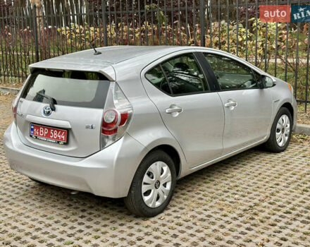 Серый Тойота Приус, объемом двигателя 1.5 л и пробегом 228 тыс. км за 12490 $, фото 62 на Automoto.ua