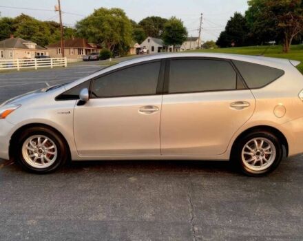 Серый Тойота Приус, объемом двигателя 1.8 л и пробегом 85 тыс. км за 9900 $, фото 4 на Automoto.ua