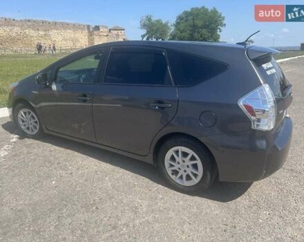 Серый Тойота Приус, объемом двигателя 1.8 л и пробегом 185 тыс. км за 12350 $, фото 2 на Automoto.ua