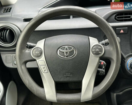 Серый Тойота Приус, объемом двигателя 1.5 л и пробегом 228 тыс. км за 12490 $, фото 44 на Automoto.ua