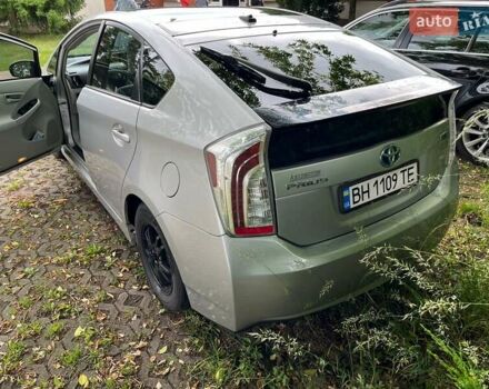 Сірий Тойота Пріус, об'ємом двигуна 1.8 л та пробігом 200 тис. км за 14000 $, фото 4 на Automoto.ua