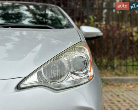 Серый Тойота Приус, объемом двигателя 1.5 л и пробегом 228 тыс. км за 12490 $, фото 4 на Automoto.ua