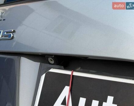 Серый Тойота Приус, объемом двигателя 1.8 л и пробегом 186 тыс. км за 11490 $, фото 17 на Automoto.ua