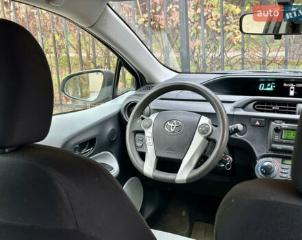 Серый Тойота Приус, объемом двигателя 1.5 л и пробегом 228 тыс. км за 12490 $, фото 38 на Automoto.ua