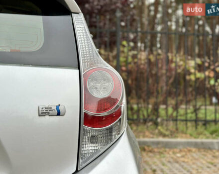 Серый Тойота Приус, объемом двигателя 1.5 л и пробегом 228 тыс. км за 12490 $, фото 17 на Automoto.ua