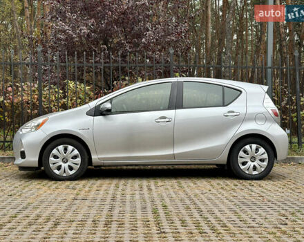 Сірий Тойота Пріус, об'ємом двигуна 1.5 л та пробігом 228 тис. км за 11490 $, фото 11 на Automoto.ua