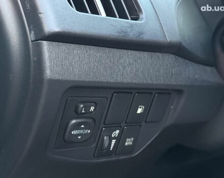 Тойота Приус 2014 в Одессе на Automoto.ua Серый Тойота Приус, объемом двигателя 1.8 л и пробегом 186 тыс. км за 11490 $, фото 13 на Automoto.ua