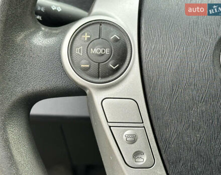 Серый Тойота Приус, объемом двигателя 1.5 л и пробегом 228 тыс. км за 12490 $, фото 45 на Automoto.ua