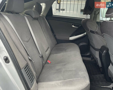 Серый Тойота Приус, объемом двигателя 1.8 л и пробегом 116 тыс. км за 12500 $, фото 10 на Automoto.ua