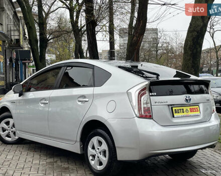 Серый Тойота Приус, объемом двигателя 1.8 л и пробегом 116 тыс. км за 12500 $, фото 6 на Automoto.ua