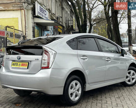 Серый Тойота Приус, объемом двигателя 1.8 л и пробегом 116 тыс. км за 12500 $, фото 4 на Automoto.ua