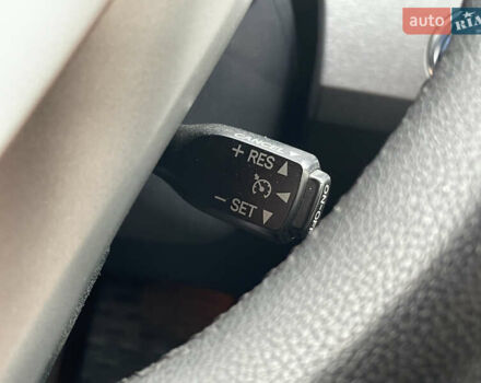 Серый Тойота Приус, объемом двигателя 1.8 л и пробегом 116 тыс. км за 12500 $, фото 16 на Automoto.ua