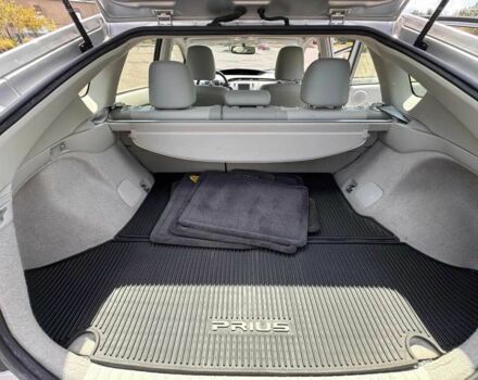 Серый Тойота Приус, объемом двигателя 1.8 л и пробегом 80 тыс. км за 8500 $, фото 10 на Automoto.ua
