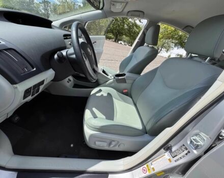 Серый Тойота Приус, объемом двигателя 1.8 л и пробегом 76 тыс. км за 4300 $, фото 8 на Automoto.ua