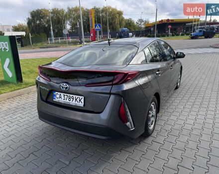 Сірий Тойота Пріус, об'ємом двигуна 1.8 л та пробігом 164 тис. км за 16500 $, фото 4 на Automoto.ua