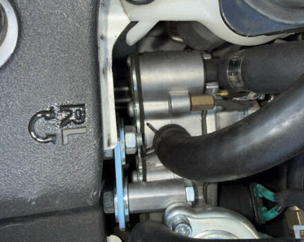 Серый Тойота Приус, объемом двигателя 1.8 л и пробегом 287 тыс. км за 15000 $, фото 31 на Automoto.ua