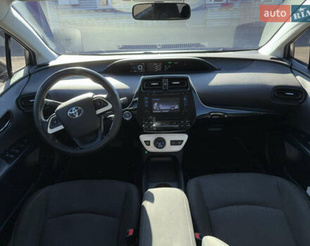 Серый Тойота Приус, объемом двигателя 1.8 л и пробегом 287 тыс. км за 15000 $, фото 18 на Automoto.ua