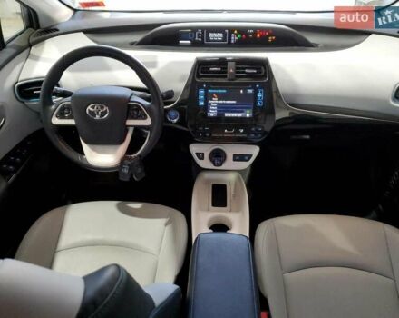 Серый Тойота Приус, объемом двигателя 1.8 л и пробегом 107 тыс. км за 2400 $, фото 7 на Automoto.ua