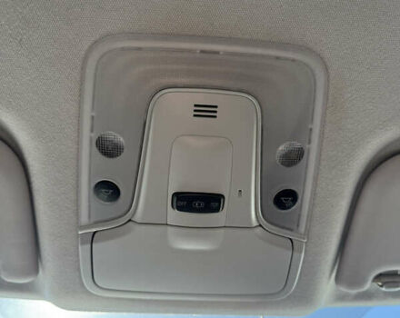 Серый Тойота Приус, объемом двигателя 1.8 л и пробегом 287 тыс. км за 15000 $, фото 21 на Automoto.ua