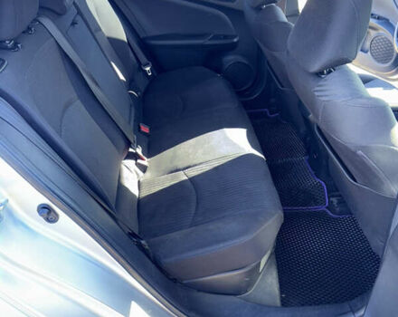 Серый Тойота Приус, объемом двигателя 1.8 л и пробегом 287 тыс. км за 15000 $, фото 16 на Automoto.ua