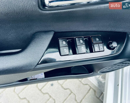 Сірий Тойота Пріус, об'ємом двигуна 1.8 л та пробігом 153 тис. км за 15800 $, фото 29 на Automoto.ua