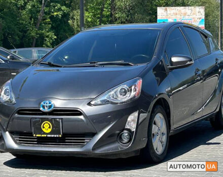 Серый Тойота Приус, объемом двигателя 1.5 л и пробегом 232 тыс. км за 9600 $, фото 2 на Automoto.ua