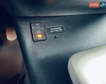 Сірий Тойота Пріус, об'ємом двигуна 1.8 л та пробігом 153 тис. км за 15800 $, фото 32 на Automoto.ua