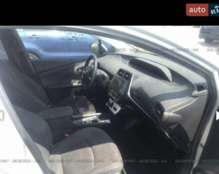 Серый Тойота Приус, объемом двигателя 1.8 л и пробегом 287 тыс. км за 15000 $, фото 44 на Automoto.ua