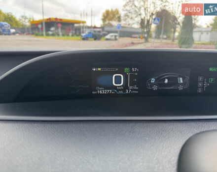 Сірий Тойота Пріус, об'ємом двигуна 1.8 л та пробігом 164 тис. км за 16500 $, фото 14 на Automoto.ua