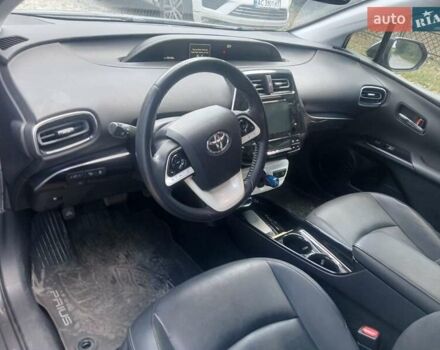 Серый Тойота Приус, объемом двигателя 1.8 л и пробегом 187 тыс. км за 17300 $, фото 14 на Automoto.ua
