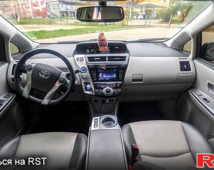 Сірий Тойота Пріус, об'ємом двигуна 1.8 л та пробігом 120 тис. км за 15500 $, фото 12 на Automoto.ua