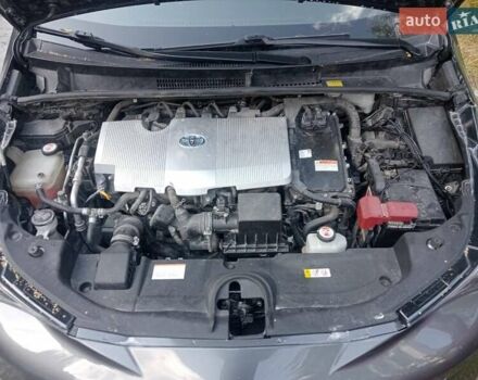 Серый Тойота Приус, объемом двигателя 1.8 л и пробегом 187 тыс. км за 17300 $, фото 3 на Automoto.ua