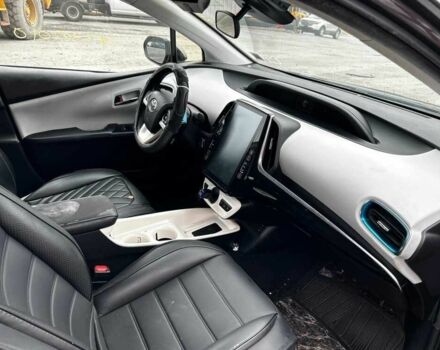 Серый Тойота Приус, объемом двигателя 1.8 л и пробегом 125 тыс. км за 13500 $, фото 9 на Automoto.ua