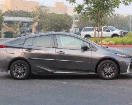 Серый Тойота Приус, объемом двигателя 1.8 л и пробегом 89 тыс. км за 10000 $, фото 3 на Automoto.ua