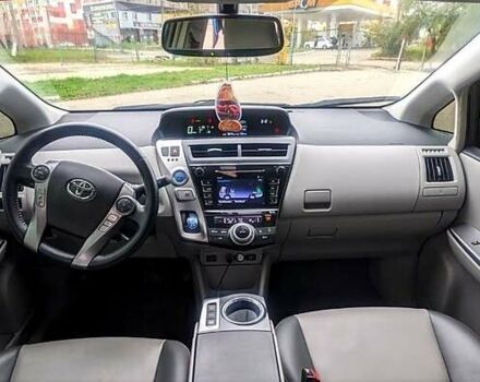 Серый Тойота Приус, объемом двигателя 1.8 л и пробегом 120 тыс. км за 15500 $, фото 11 на Automoto.ua
