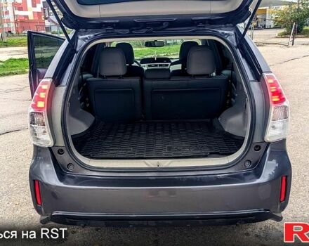 Сірий Тойота Пріус, об'ємом двигуна 1.8 л та пробігом 120 тис. км за 15500 $, фото 8 на Automoto.ua